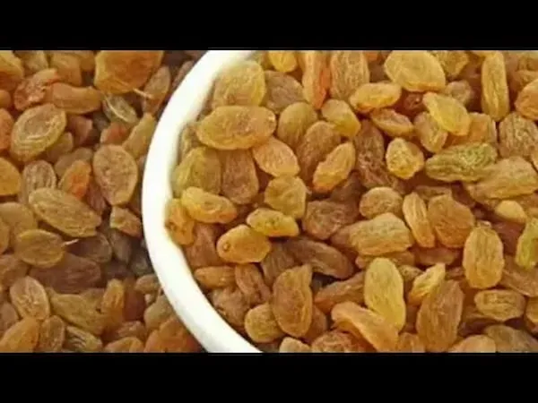 خرید انواع کشمش سبز قلمی کاشمر + قیمت